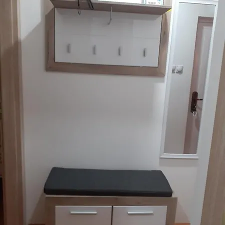 Apartman Vlada アパート ピロト